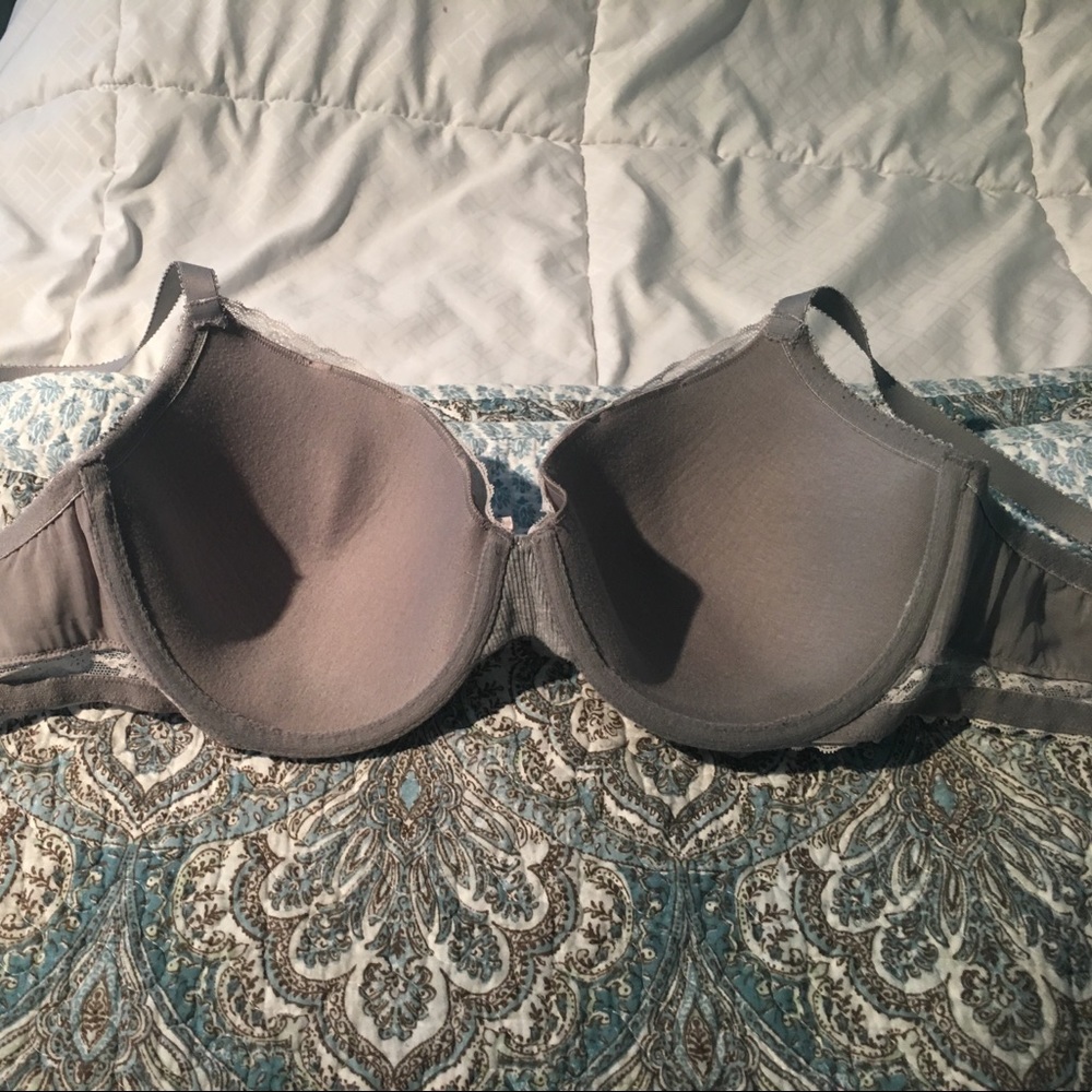 Super Cute Gray 36DD VS Bra